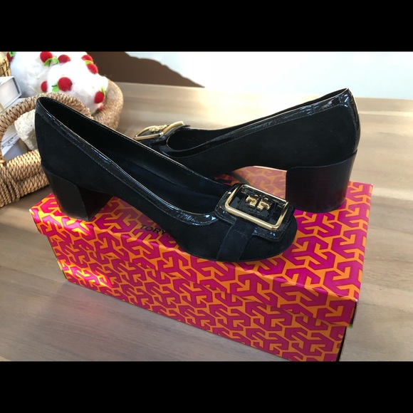 Tory Burch black low heel pump size 35/US5 - Picture 2 of 4